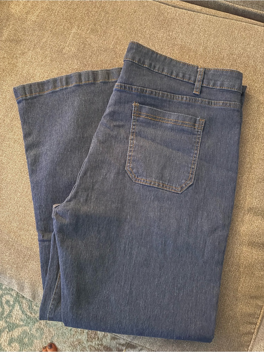 Women’s 2X/ 18W Classic Blue Denim Cropped Wide-leg Jeans